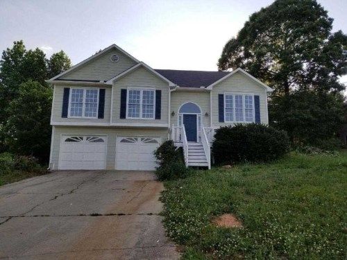 144 Erika Ln, Douglasville, GA 30134