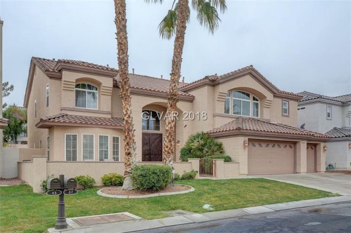 37 Gulf Pines Avenue, Las Vegas, NV 89148