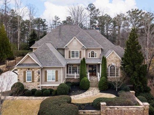 1025 Balmoral Ln, Roswell, GA 30075