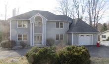 40 NORTH VIEW DR Mahopac, NY 10541