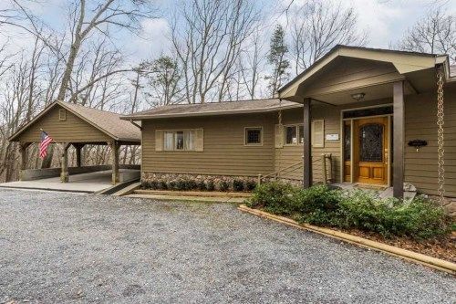 931 Little Pine Mountain Rd, Jasper, GA 30143