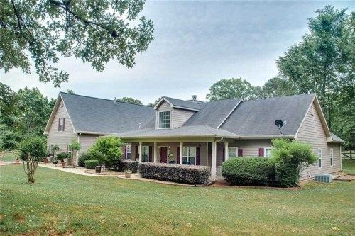 429 Olde Wick Trl, Hoschton, GA 30548