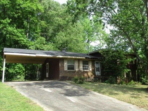 2479 Rockknoll Dr, Conley, GA 30288