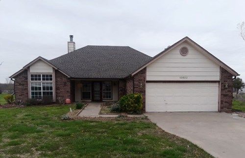 10922 Canyon Oaks Blvd, Claremore, OK 74017