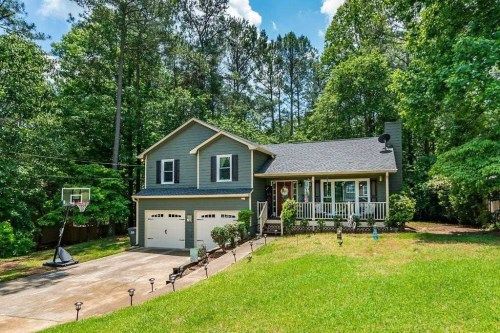 363 Ridge Run Dr, Hiram, GA 30141