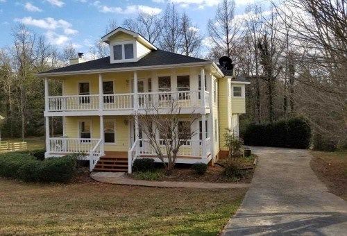 328 Wyngate Rd, Auburn, GA 30011