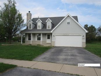 607 Merganser Ln, Peotone, IL 60468