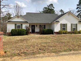 5 County Rd 243, Glen, MS 38846