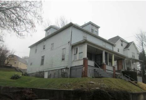 212 Jefferson Street, Connellsville, PA 15425