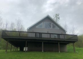 41 Country Club Rd, Jermyn, PA 18433