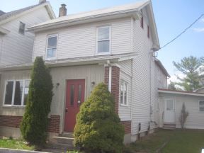 439 Main Street, Walnutport, PA 18088