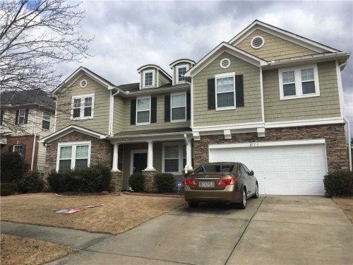 6111 Sparkling Cove Ln, Buford, GA 30518