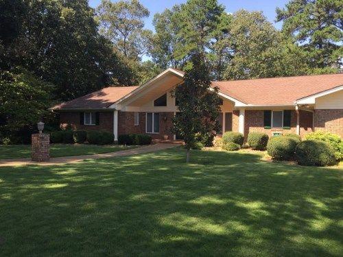 55 Pirates Cove, Hartwell, GA 30643