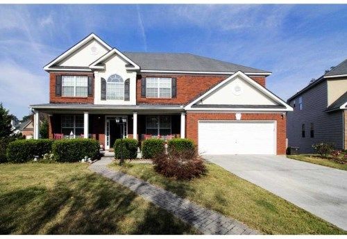 129 Jarrod Oaks Ct, Loganville, GA 30052