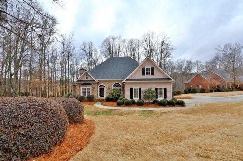 201 Northampton Ct, Canton, GA 30115