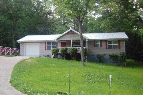 47 Pool Circle, Auburn, GA 30011