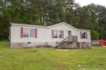 352 Davis Lane, Oldfort, TN 37362