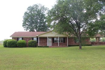 10545 County Rd 45, Centre, AL 35960