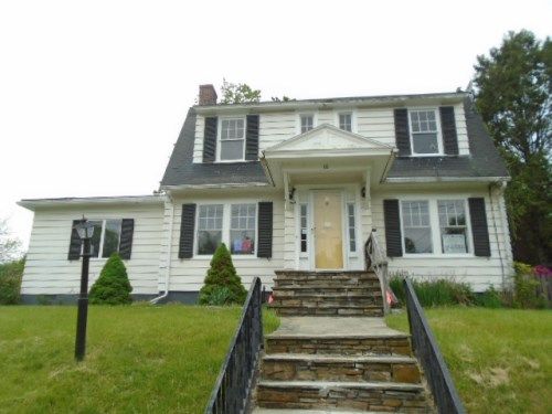 18 Canterbury Turn, Norwich, CT 06360