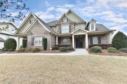 1745 Silvergrass Ln, Grayson, GA 30017