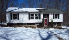 35 Hillcrest Trail Coventry, CT 06238