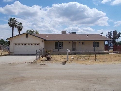 8041 Man O War St, Bakersfield, CA 93307