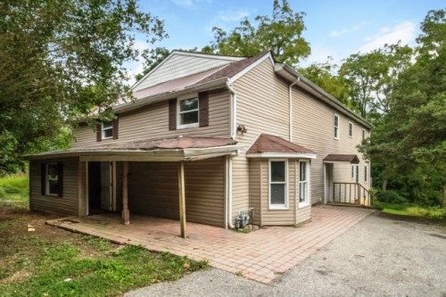 28 Reids Hill Road, Morganville, NJ 07751