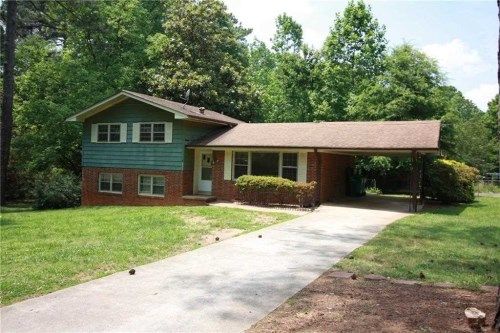 988 Casa Dr, Clarkston, GA 30021