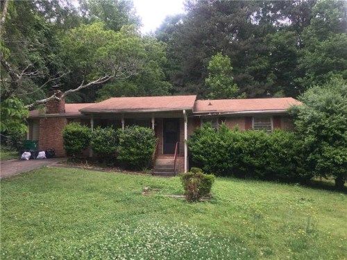 904 Meadow Rock Way, Stone Mountain, GA 30083