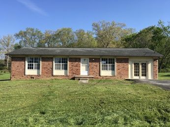 102 Edmonds Drive, Oliver Springs, TN 37840