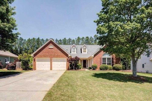 2475 Spring Harbor Dr, Cumming, GA 30041