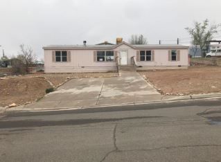 6201 Marseille Blvd, Farmington, NM 87402