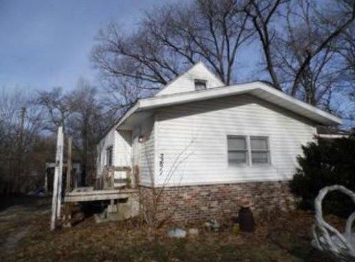 52611 JUNIPER ROAD, South Bend, IN 46637