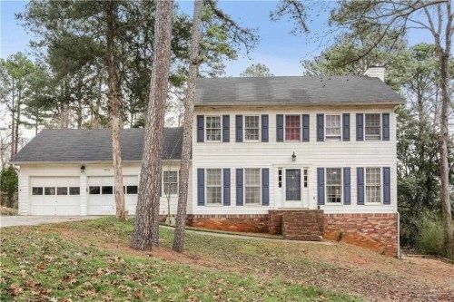 2876 Highland Park Dr, Stone Mountain, GA 30087