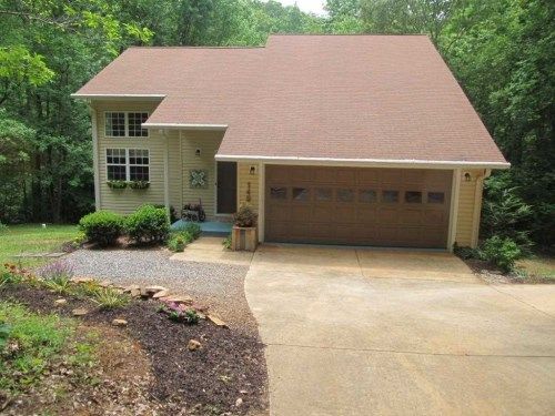 149 Hardwood Dr, Cleveland, GA 30528