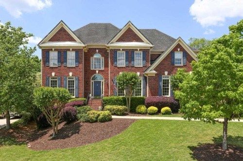 1075 Seale Dr, Alpharetta, GA 30022