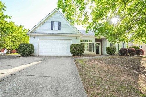 2880 Dogwood Hollow Ln, Lawrenceville, GA 30043