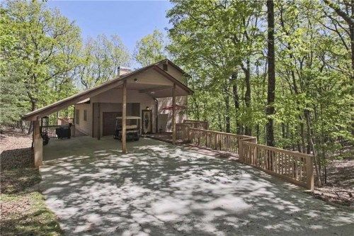 286 Starcross Ln, Jasper, GA 30143