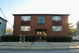 747 Riverside Ave Apt B6, Lyndhurst, NJ 07071