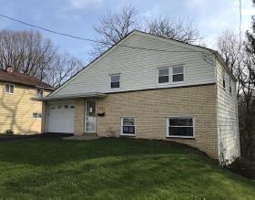 2773 Hastings Dr, New Kensington, PA 15068