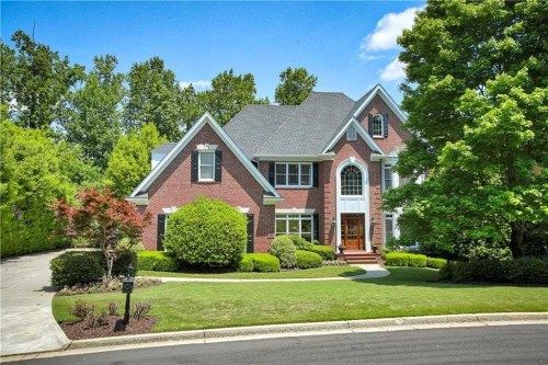 735 Falls Landing Ct, Alpharetta, GA 30022