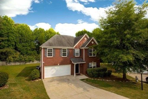 932 Thorny Ln, Grayson, GA 30017