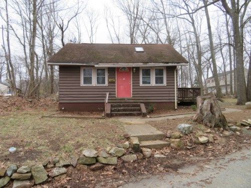 4 Yale Way, Hopatcong, NJ 07843