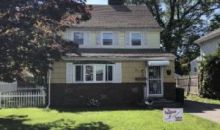 5 Oakmere Dr Baldwin, NY 11510