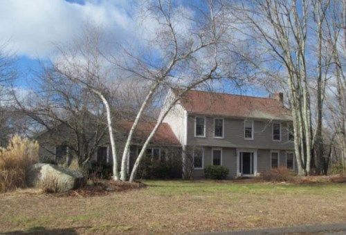 56 Country Ln, Hebron, CT 06248