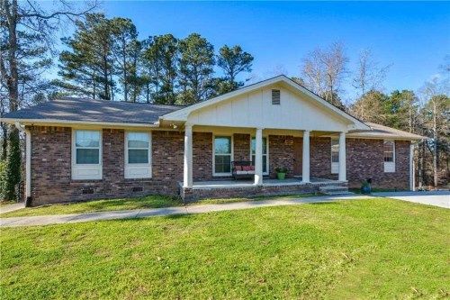 5603 Orouke Rd, Buford, GA 30518