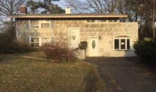 87 SCOTCH PINE DR Islandia, NY 11749