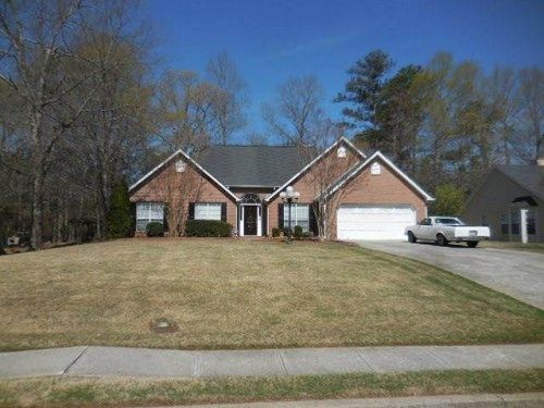 1964 Manor Oak Ln, Buford, GA 30519