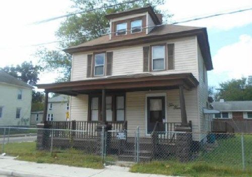 1014 Spruce St, Paulsboro, NJ 08066