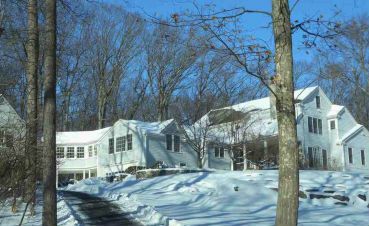 4 Pink Cloud Ln, Weston, CT 06883